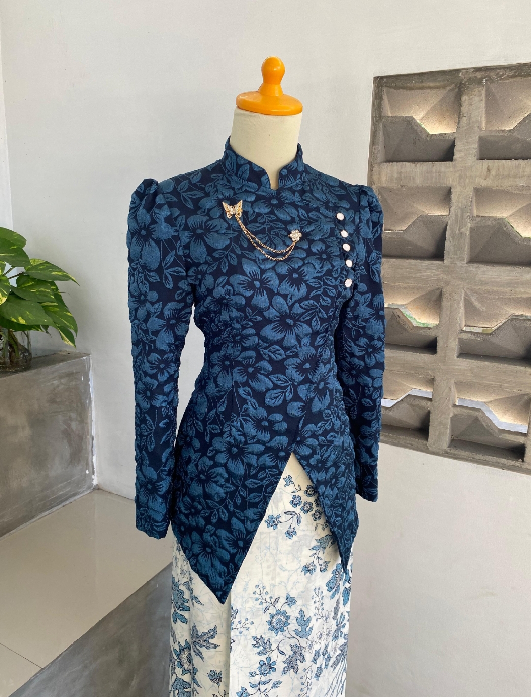 Kebaya Janggan