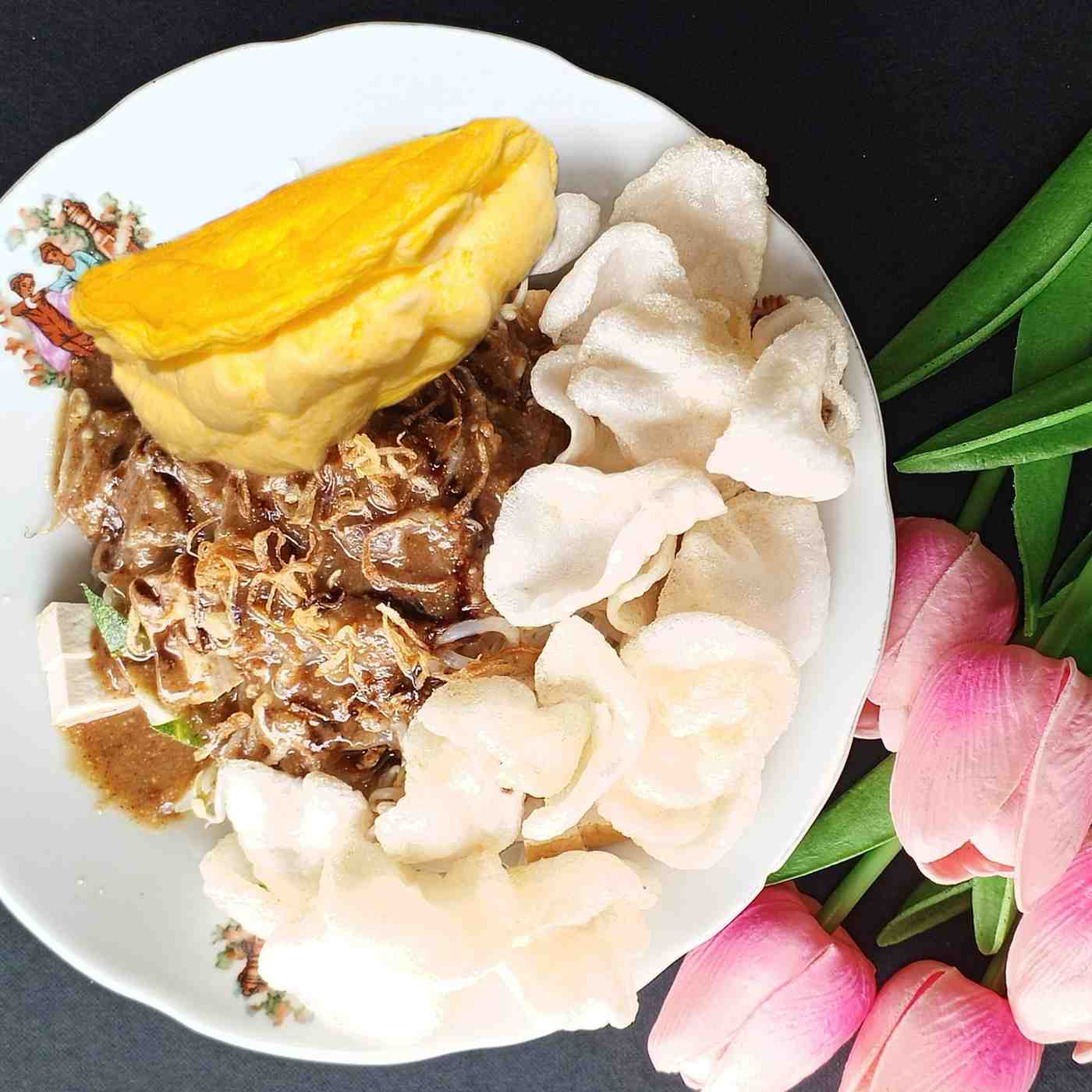 Ketoprak Toping Telur Dadar
