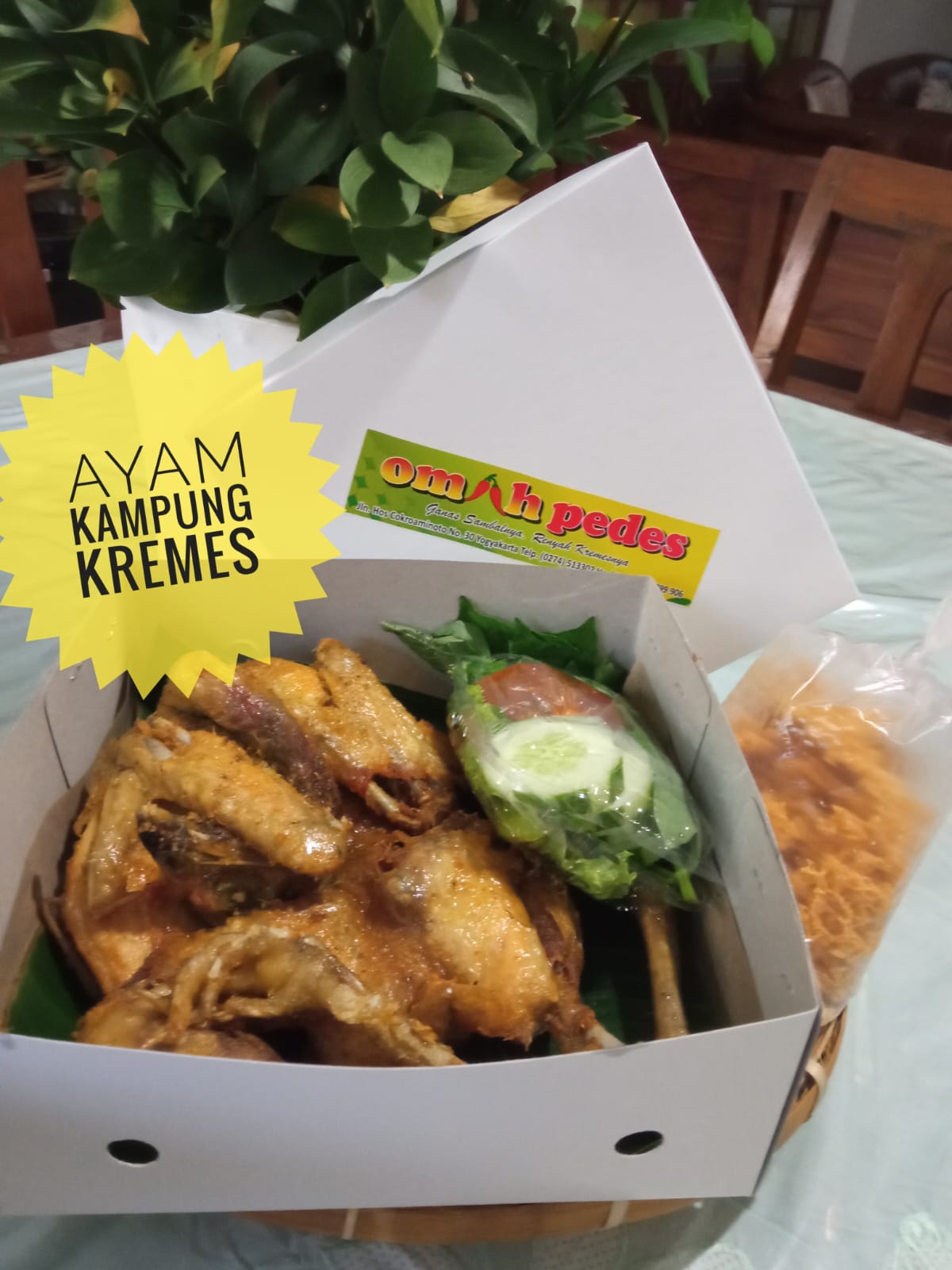 Foto Ayam goreng utuh