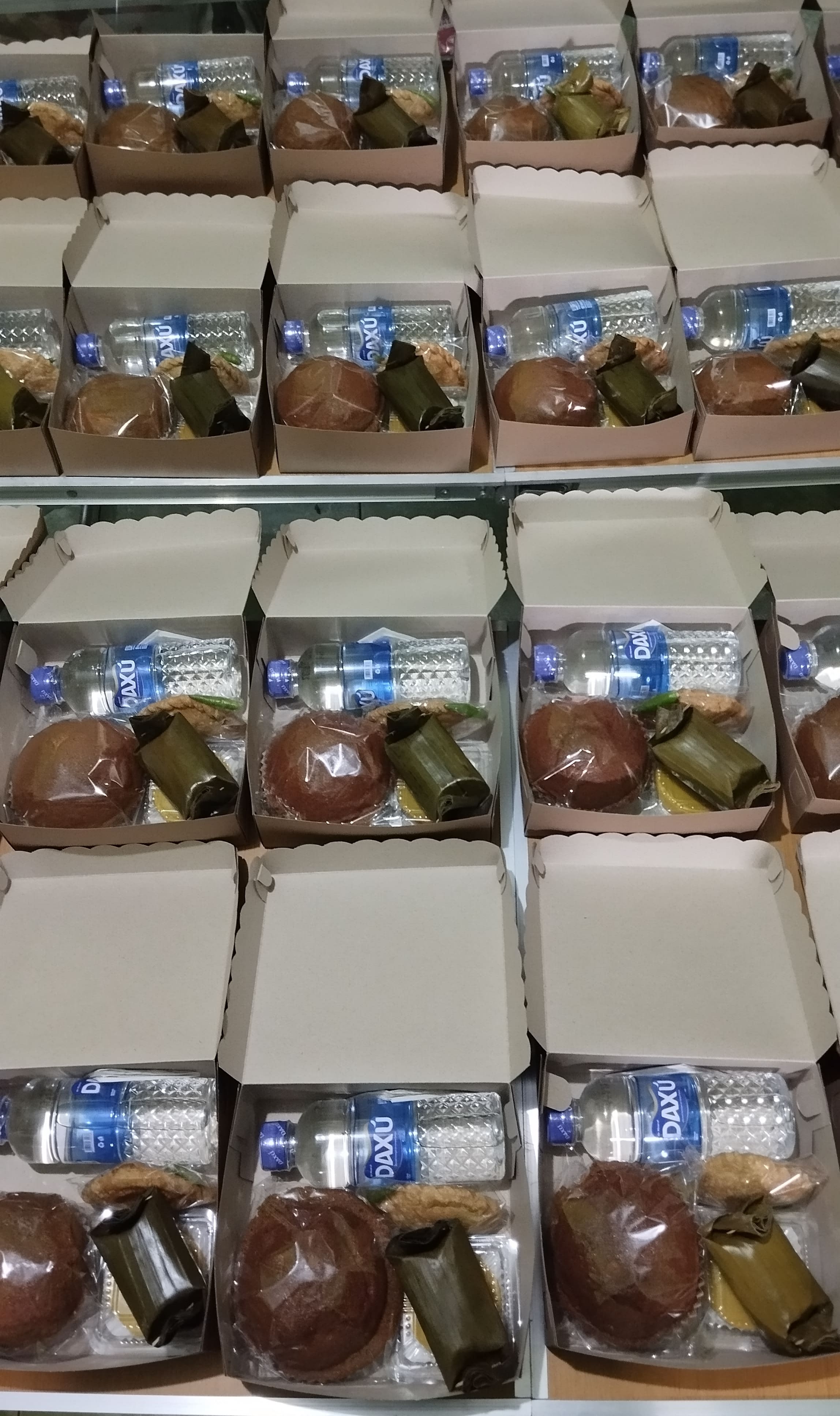 Paket Snack Box Large